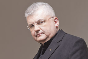 Čanak: Vučić se pravi da je Tito